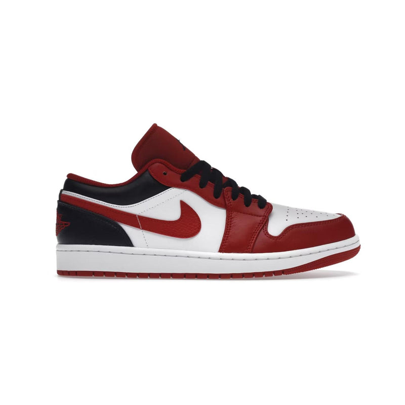 Air Jordan 1 Low Bulls Unisex Sneakers