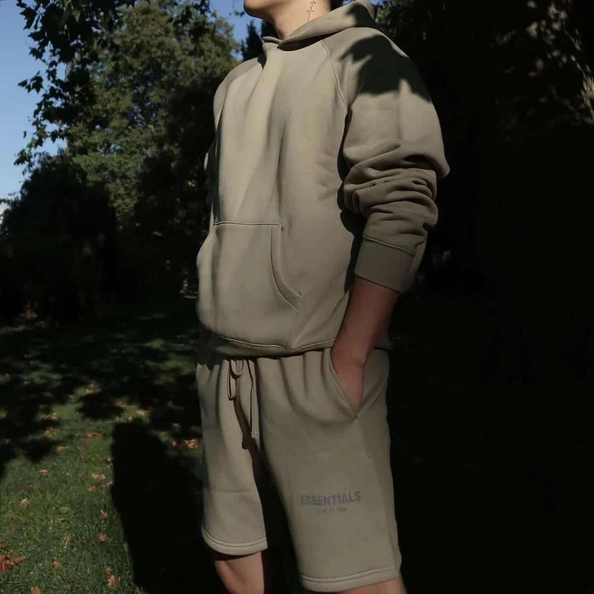 Fear of God Essentials Sweat Shorts Pistachio – HYPEZEUS