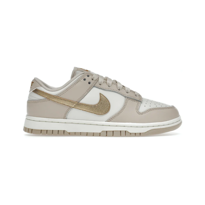 Nike Dunk Low Metallic Gold Wmns